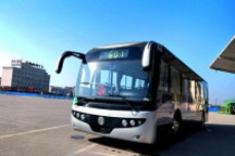 襄阳市新购置50台气电混合动力公交投运