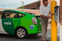 美国电动车充电设备短缺 充电装备已成硅谷引人标配