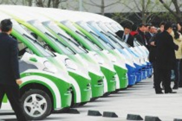 研发无序制约新能源汽车发展