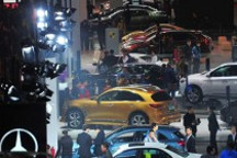 多地出台政策推广新能源车 今年车市新增长点