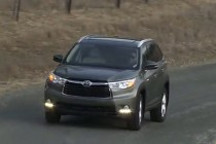 2014豐田漢蘭達(dá)混合動力汽車野外試駕