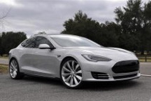 特斯拉Model S電動車在日本上市 售價8-11萬美元
