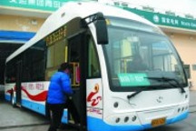 青岛今年将打造30条纯电动公交车运营线路