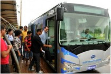 巴西帕尔马斯 比亚迪纯电动大巴打造绿色快速公交系统
