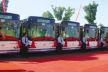 江苏苏州新型纯电动公交车上路