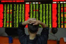 新能源汽车股票跟随大盘普跌 中通客车一度涨停