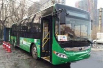 宇通插电式混合动力公交车哈尔滨试运营