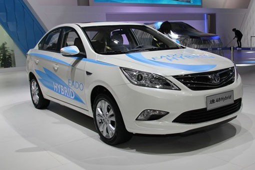 長(zhǎng)安逸動(dòng)純電動(dòng)版申報(bào)圖曝光 或亮相北京車展