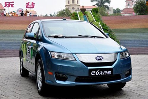 比亞迪E6