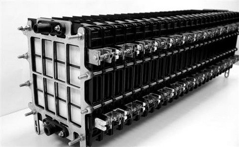 美国铝业公司开发高能量密度铝空气电池
