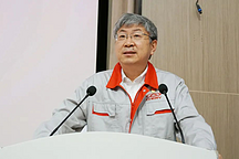 尹同跃向1.3万奇瑞青年发出寄语 