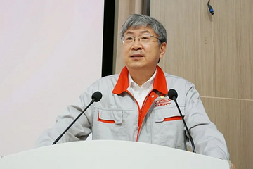 尹同跃向1.3万奇瑞青年发出寄语 