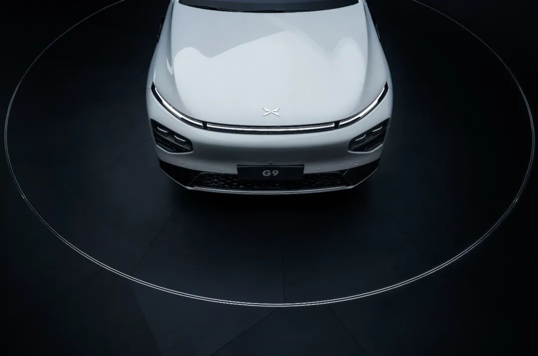 G9首發(fā)亮相，小鵬汽車總裁夏珩：我們相信比特斯拉做得好