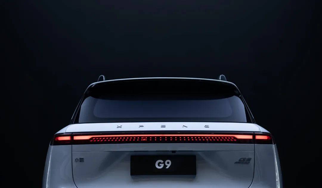 G9首發(fā)亮相，小鵬汽車總裁夏珩：我們相信比特斯拉做得好