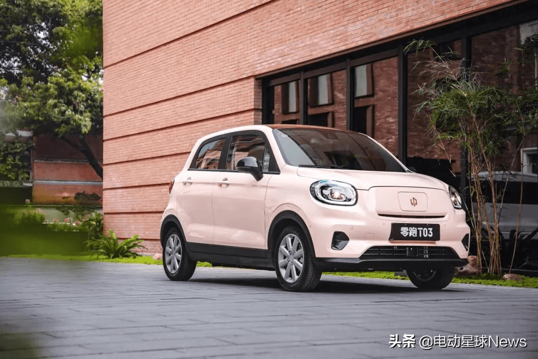 10萬(wàn)小車，智能電動(dòng)新戰(zhàn)場(chǎng)