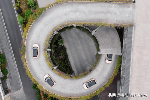 10万小车，智能电动新战场
