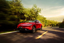 最新CNCAP成绩公布，新势力比自主/合资车型更安全，三强小鹏居首