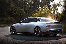 抢先体验小鹏P7 ，加速4秒俱乐部自动驾驶L3级，预估28万买不买？