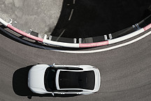 试驾 Polestar2 ：让人心生欢喜的飞扬、用心、驾控和谷歌 OS，硬刚Model 3？