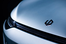 50萬配置的車只賣不到20萬，手握「低價密碼」但拒絕自建充電網(wǎng)絡(luò)的零跑 C11 憑啥和「蔚小理」硬剛？