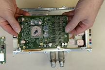 Model Y 升级最强智能座舱，高通不服？！