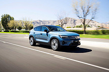 这个时代「安全感」从哪里来？沃尔沃年中问道