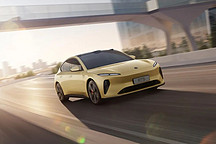 十臺(tái)車看 2022 電車勾心斗角 | 電動(dòng)星球年終特刊（中）