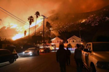 加州大火让特斯拉「生物武器防护模式」火了！冬季北方的你值得拥有