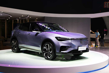 最大续航达700km  智能电动SUV-ME7亮相广州车展