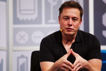 马斯克的长夜，特斯拉真得差点破产，只差几周