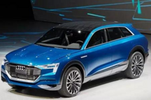 视频 | 奥迪首款纯电动SUV上的黑科技！看看ETRON上的内置虚拟外部镜像