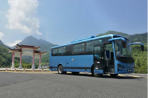 “云端”上的绿色行， 比亚迪C7首登黄山试运行