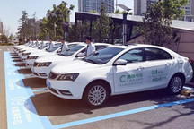 上汽豪賭網(wǎng)約車，圍剿滴滴