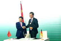 原以為長城寶馬的合作要涼涼，結(jié)果雙方要造新能源 “光束汽車”實力超強！