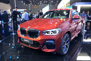 全新BMW X4正式上市 宝马携多款新能源车型亮相成都车展 