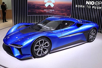 来到广州车展蔚来展台 不谈造车谈服务