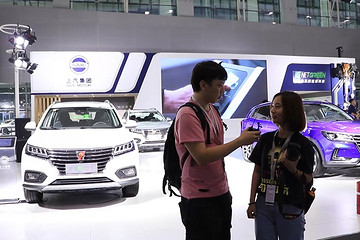 车展小花絮（二）摄像小姐姐吐槽自己的荣威ERX5