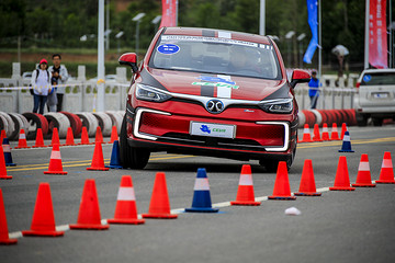 十八般武艺！第六届环青海湖(国际)电动汽车挑战赛性能评测赛