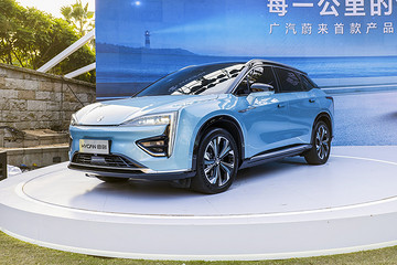 广汽蔚来HYCAN 007正式发布 这台车更广汽还是更蔚来？