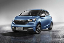 江铃集团新能源易至E300定名为易至EV3