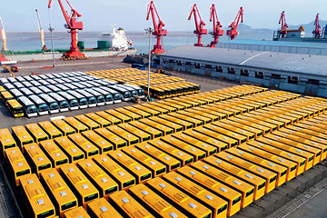 年产销量超过2000万，世界第一！但中国汽车为何难入国际市场？