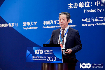 董扬：稳中求进，要对中国电动汽车有信心