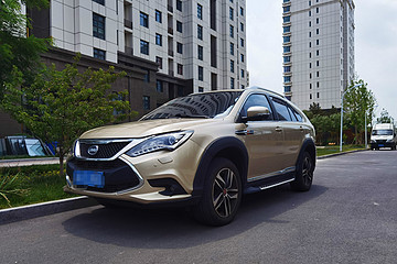 车主故事 | 四年四万公里，听比亚迪唐一代车主五千字吐血深评