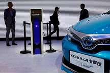 丰田削减营销成本投入自动驾驶技术，誓要追上硅谷步伐