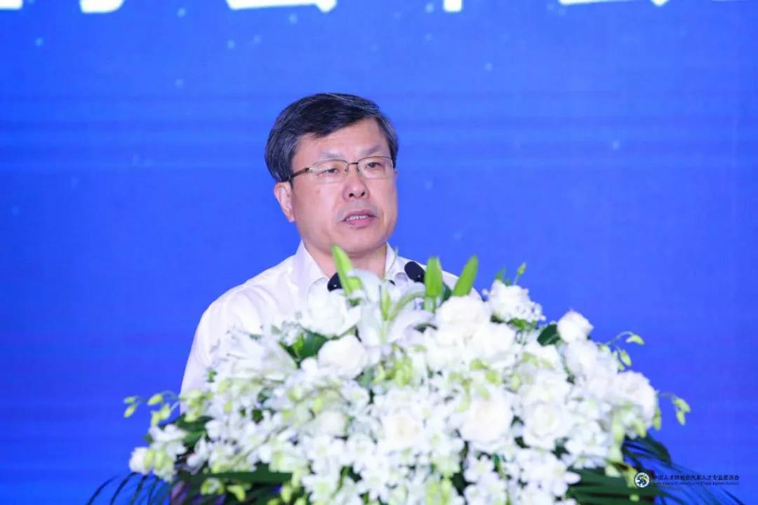 汽車人才