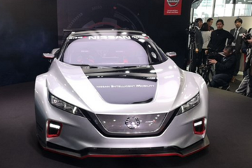 全新聆风NISMO RC电动赛车发布 搭载两部电机