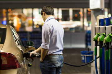 新能源战略或生变？怕是阴谋论者的主观臆断