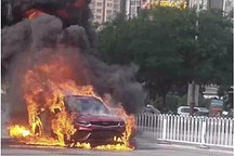 刚提的车就自燃，吉利首款轿跑型SUV星越“火”得太快了