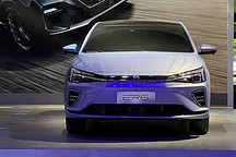 續(xù)航605km的中型轎車！榮威ER6正式亮相