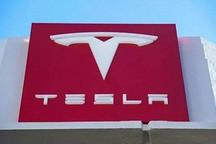 特斯拉“甩锅”中国车主？